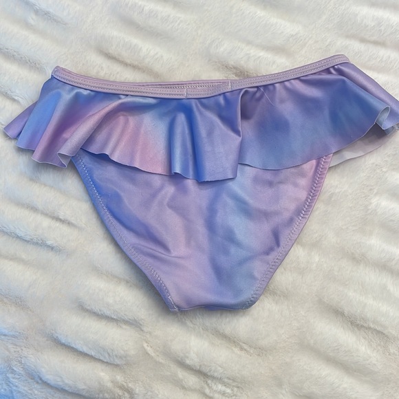 Bikini - Picture 5 of 5